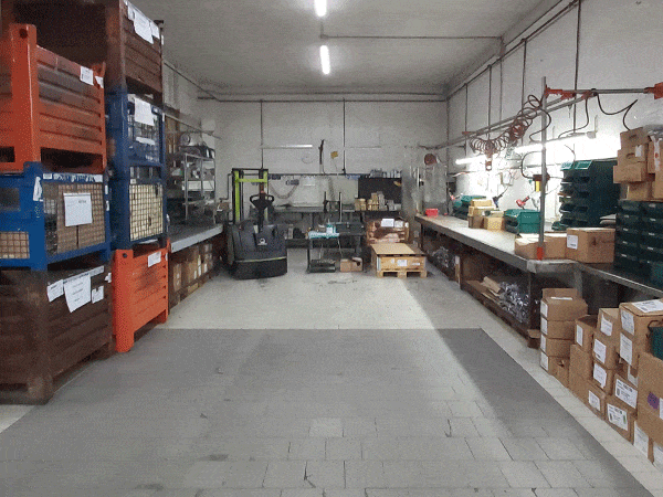 officina-deposito-fornito